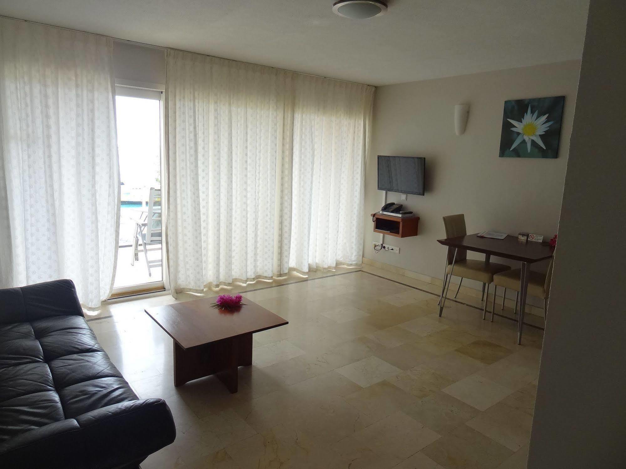 Bonaire Seaside Apartments Eksteriør bilde