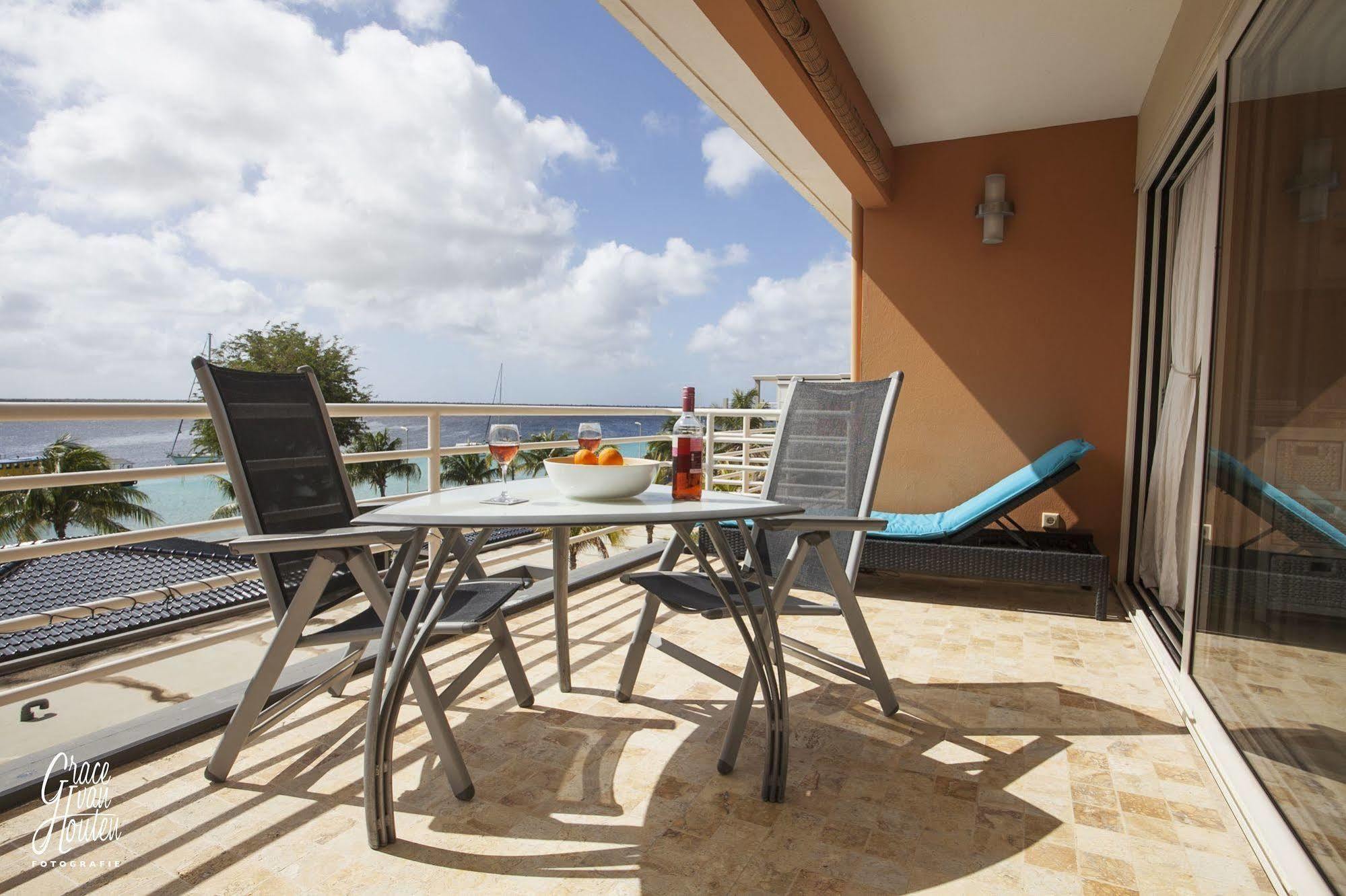 Bonaire Seaside Apartments Eksteriør bilde