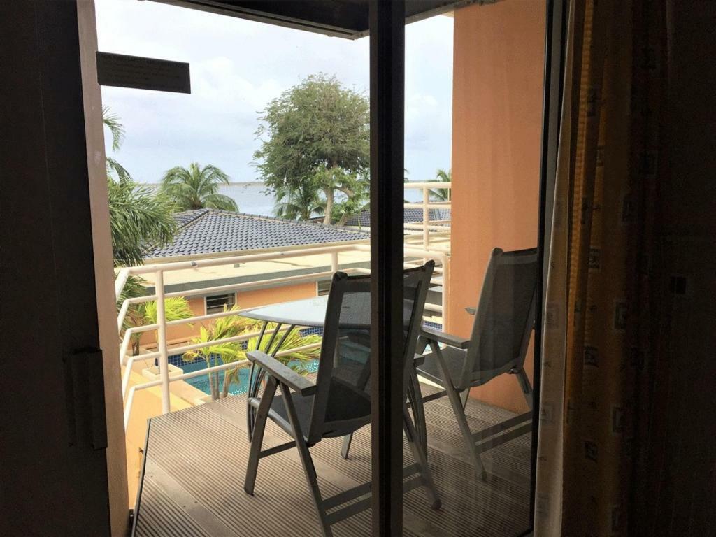 Bonaire Seaside Apartments Eksteriør bilde